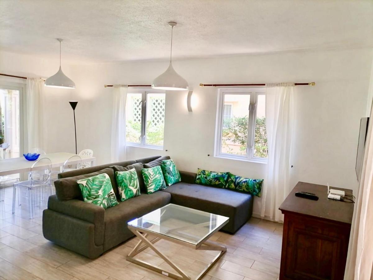 Beachfront Villa In A Beautiful And Secured Complex Flic en Flac Luaran gambar